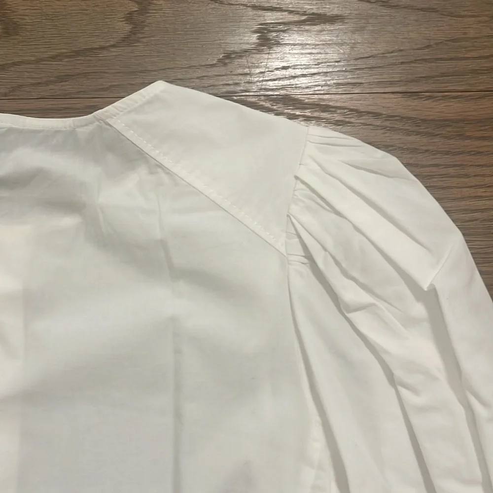 Zara white poplin puff sleeve top size Small GUC